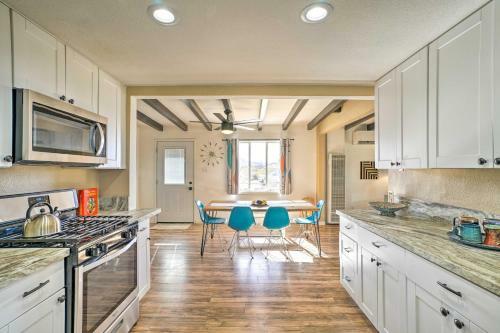 Pet-friendly Home With Patios And Private Hot Tub