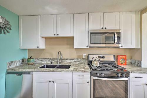 Pet-friendly Home With Patios And Private Hot Tub