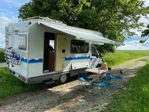 Camping Car De L'eau D'heure