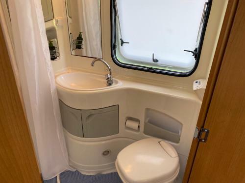 Camping Car De L'eau D'heure