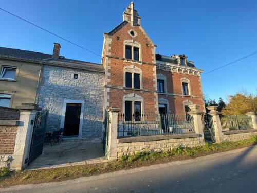 Hostal Le Cap' Des Loups