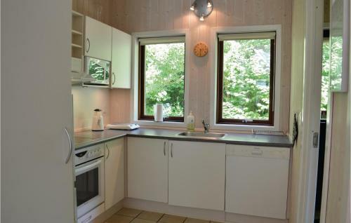 Holiday Home Stokkepil-holmen