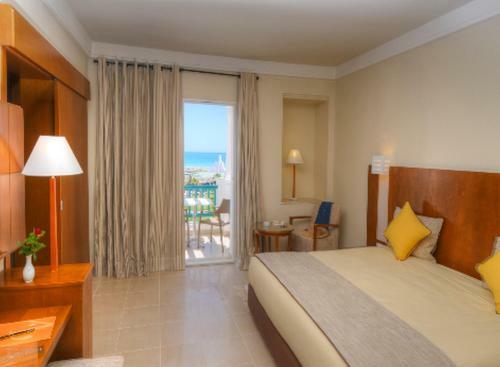 Hotel Vincci Helios Beach