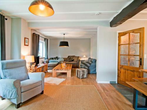 Holiday Home In Xhoffraix, Between Spa And Eifel Nature Park