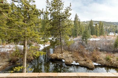 Apartamento 8201 Mill Creek - Private Hot Tub! Condo