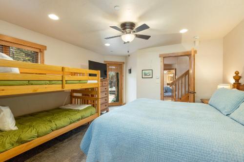 Apartamento 8201 Mill Creek - Private Hot Tub! Condo