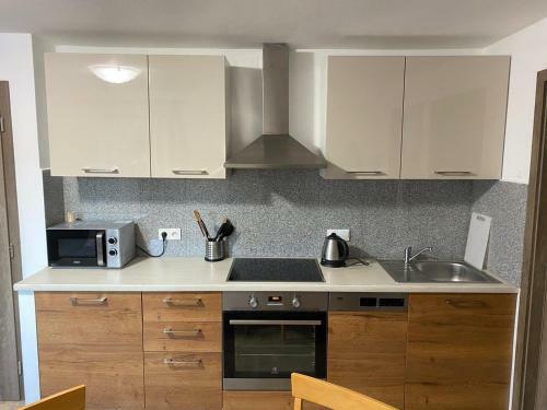 Apartm�ny M�ra