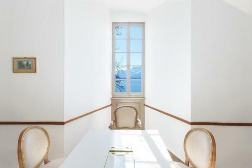Antique Apartment In The XV Century Castle