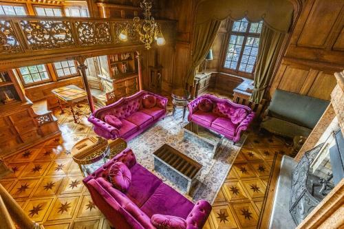 Antique Apartment In The XV Century Castle