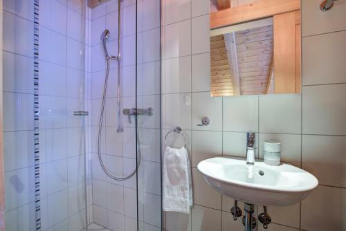 Chalet Tubber