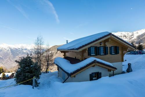 Relaxing Sauna Chalet For 6 Persons Ski In Ski Out