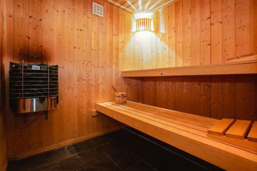 Fabulous Luxury Spa Chalet W. Jacuzzi Sauna