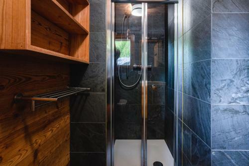 Fabulous Luxury Spa Chalet W. Jacuzzi Sauna
