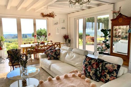 Stunning 6-bed Villa In Etoy