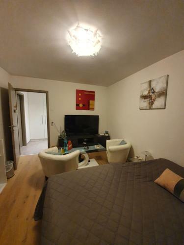 Chambre Aux Bord De L'areuse