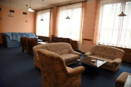 Hotel Ubytov�n� Kru?nohor