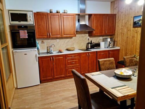 Apartm� R�j V Ramzov�