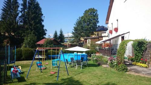 Hostal Penzion Na Ml�n?