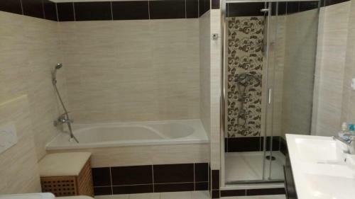 Apartm�n Ve ?kolce