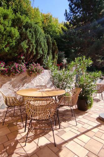 Apartm�ny Na Vyhl�dce