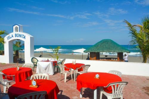 Hotel Isla Bonita Beach Resort