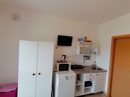 Hostal Penzion Nad Jezerem