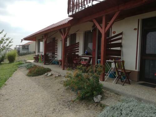 Hostal Penzion Nad Jezerem