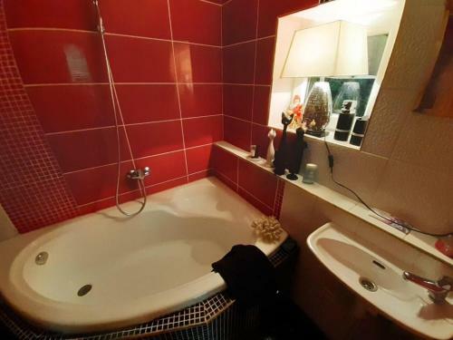 Romantic Eco Holiday Home