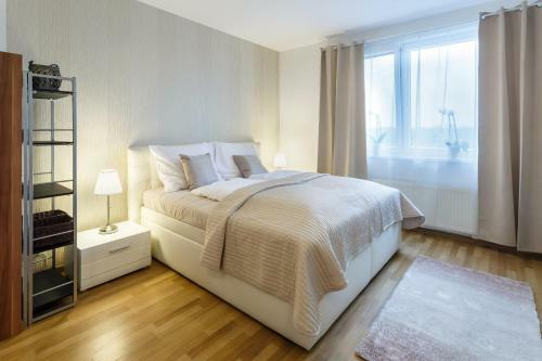 Golden Apartments Rezidence Nov� Karolina