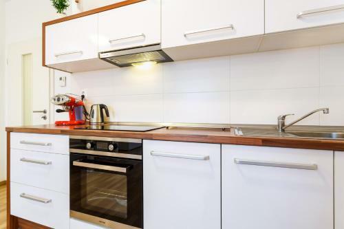 Golden Apartments Rezidence Nov� Karolina