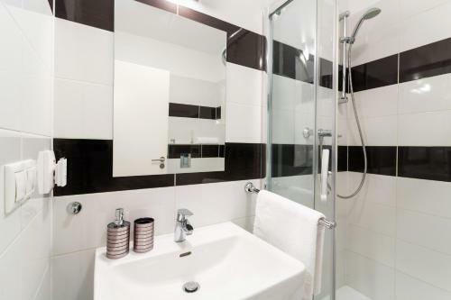 Golden Apartments Rezidence Nov� Karolina