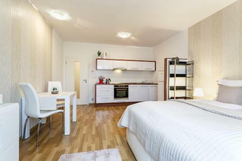 Golden Apartments Rezidence Nov� Karolina