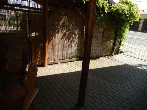 Hostal Ubytov�n� Ron?perk Pob??ovice