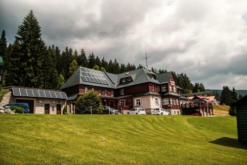 Hostal Penzion Vysok� Str�?