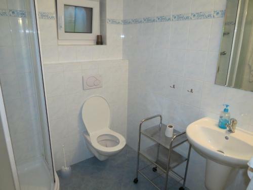 Hostal Koula Apartments