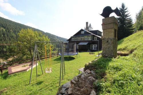 Hostal Penzion Skibikepec