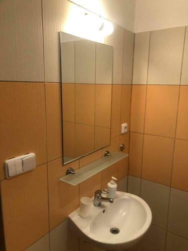 Hostal Penzion Adam?�k