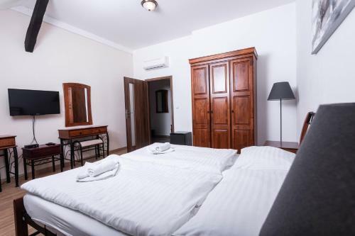 Hostal Penzion Kr�lovsk� L�zn?