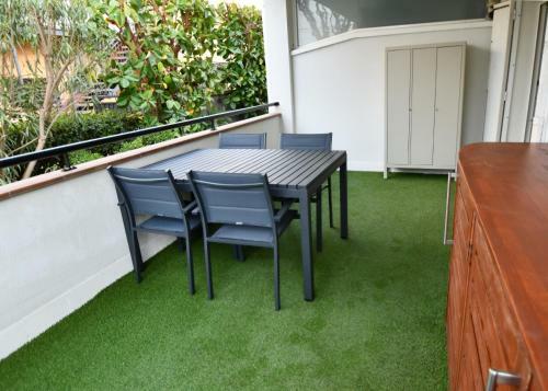 Apartamento 2 Habitaciones Y Magn�fica Terraza / 2-zimmer-wohnung