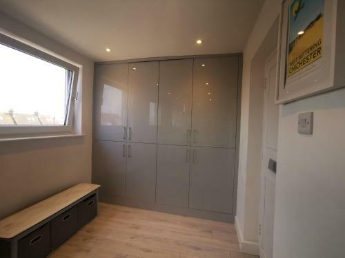 A Place With A View - 2 Bed Village Apartment