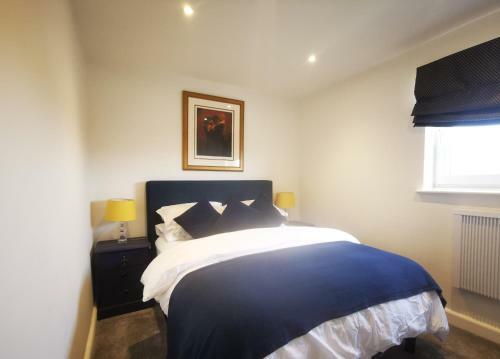 A Place With A View - 2 Bed Village Apartment