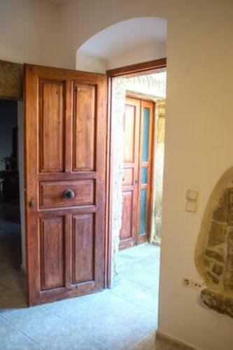 Mountains Traditional Villa Krousona