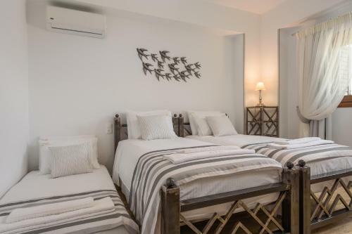 Zeus & Dione Luxury Villa
