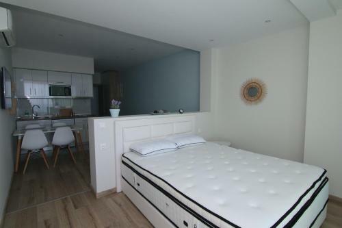 Apartamento Lakones Deluxe Suites