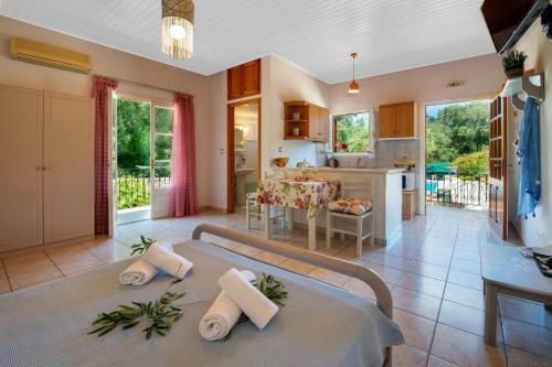 Apartamento Livadi Studios With Pool