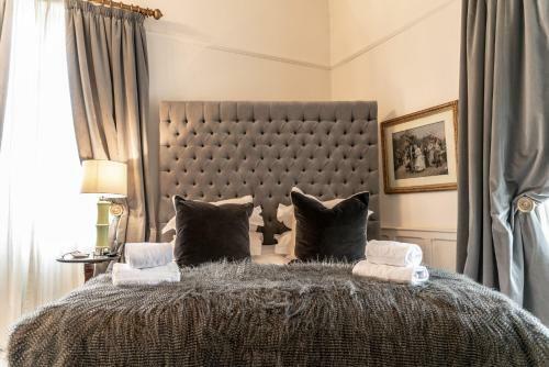 Hotel The Coach And Horses