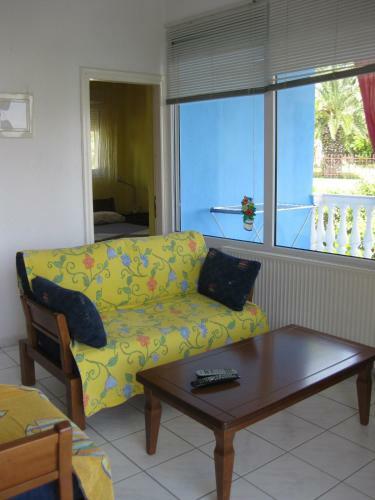 Europa Apartments Stefanos, Balkonwohnung Mit Meerblick