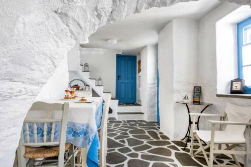 Exquisite Estate, Serene Environment