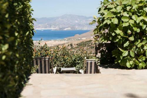 Exquisite Estate, Serene Environment