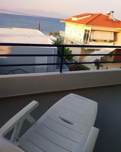 Lykoporia Beach Apartments